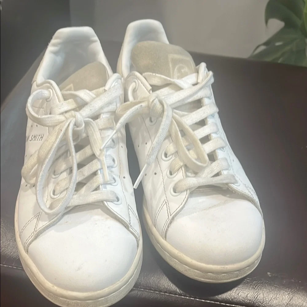 Adidas Stan Smith White Leather Shoes - Picture 3 of 4